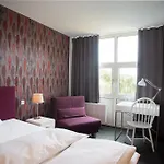 Wald & Golfhotel Lottental ホテル 3*
