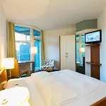 Отель Wald & Golfhotel Lottental