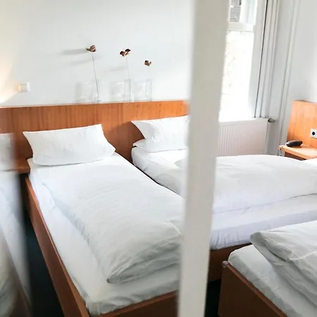 Wald & Golfhotel Lottental מלון בוכום