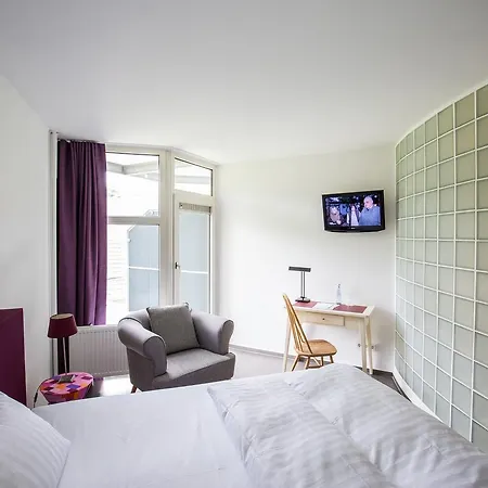 מלון Wald & Golfhotel Lottental בוכום