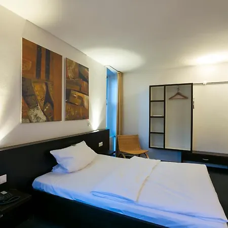 Wald & Golfhotel Lottental 3*