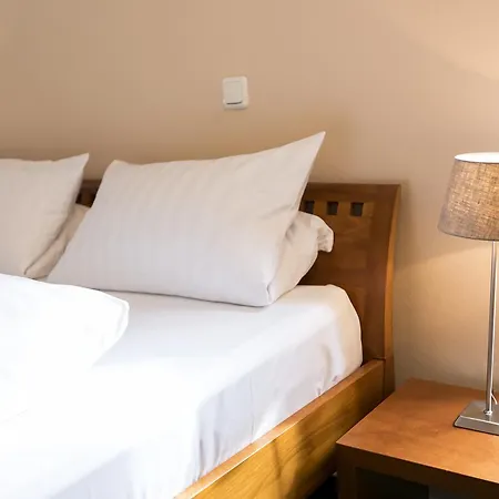 Wald & Golfhotel Lottental מלון בוכום