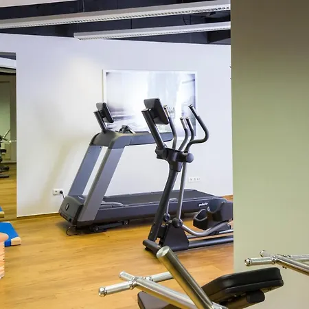 Wald & Golfhotel Lottental בוכום