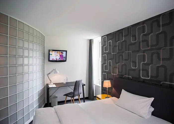 Wald & Golfhotel Lottental 3* בוכום