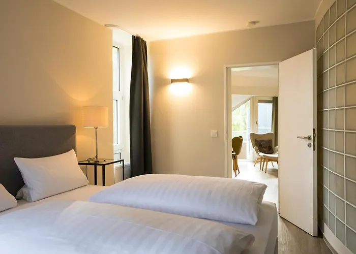 Wald & Golfhotel Lottental מלון