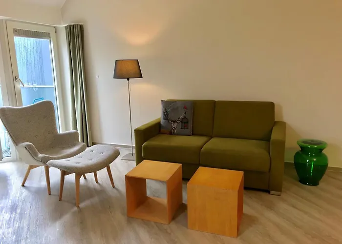 Wald & Golfhotel Lottental מלון בוכום