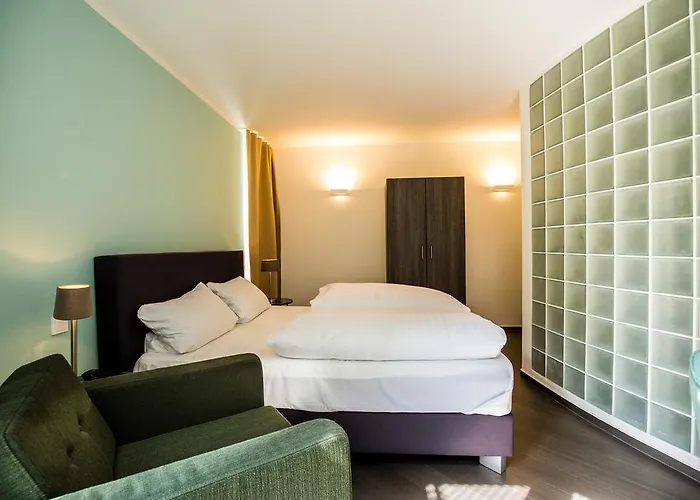 מלון Wald & Golfhotel Lottental בוכום