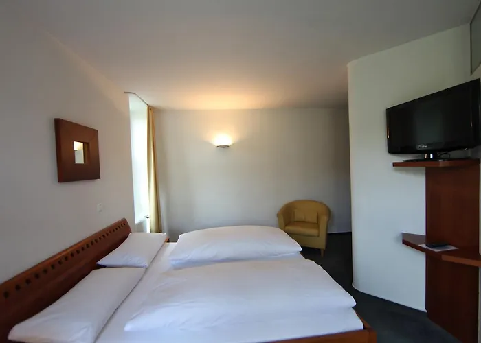 מלון Wald & Golfhotel Lottental