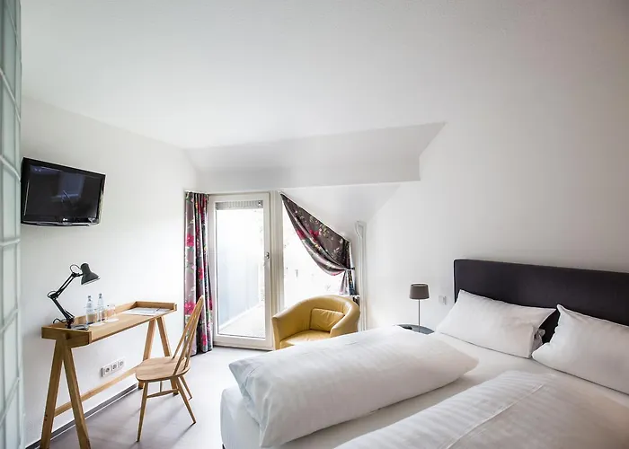 Wald & Golfhotel Lottental 3* בוכום