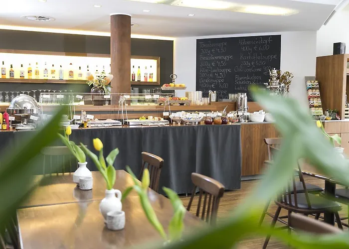 Wald & Golfhotel Lottental בוכום